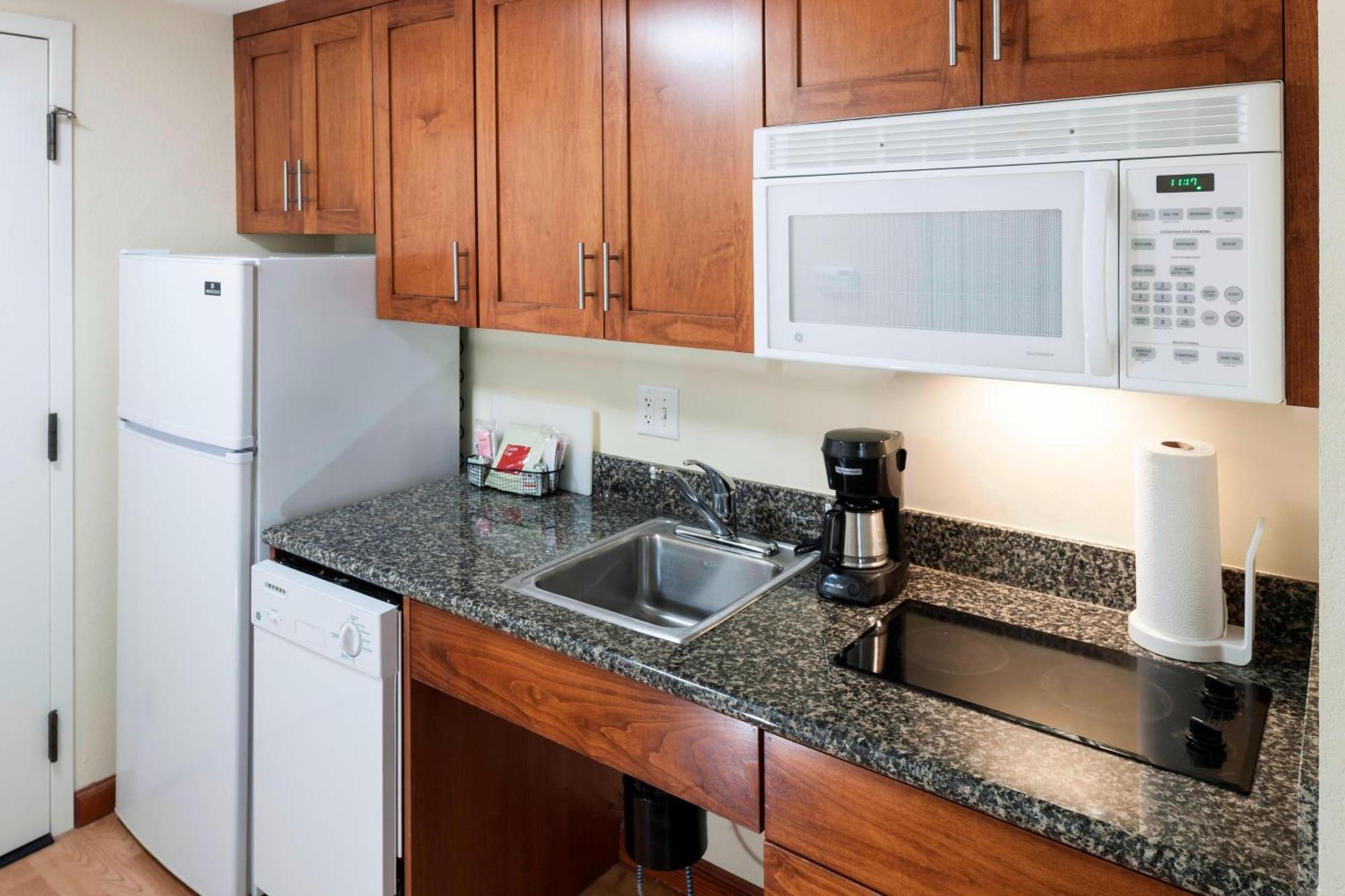 Towneplace Suites Suffolk Chesapeake Экстерьер фото