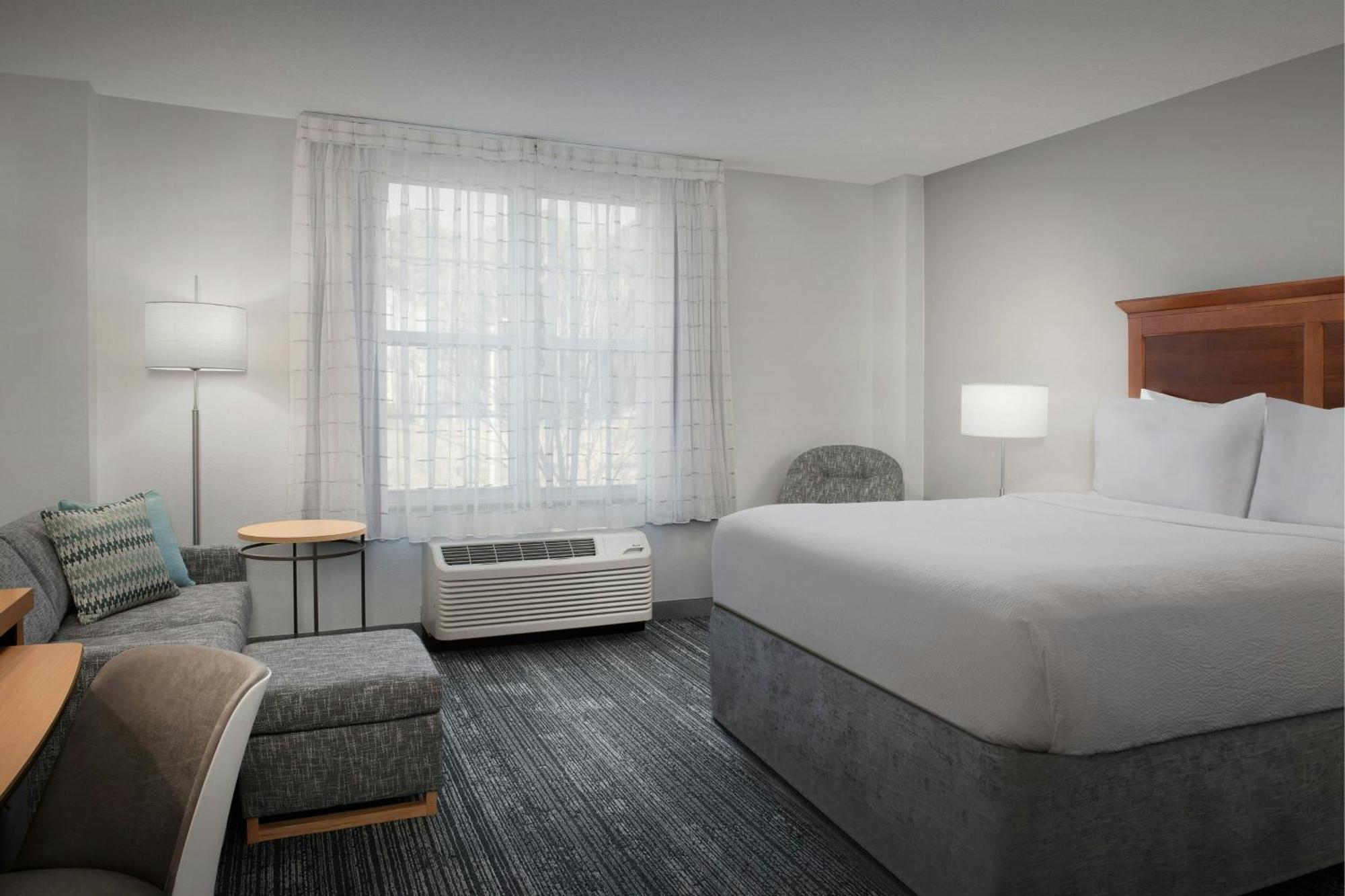 Towneplace Suites Suffolk Chesapeake Экстерьер фото