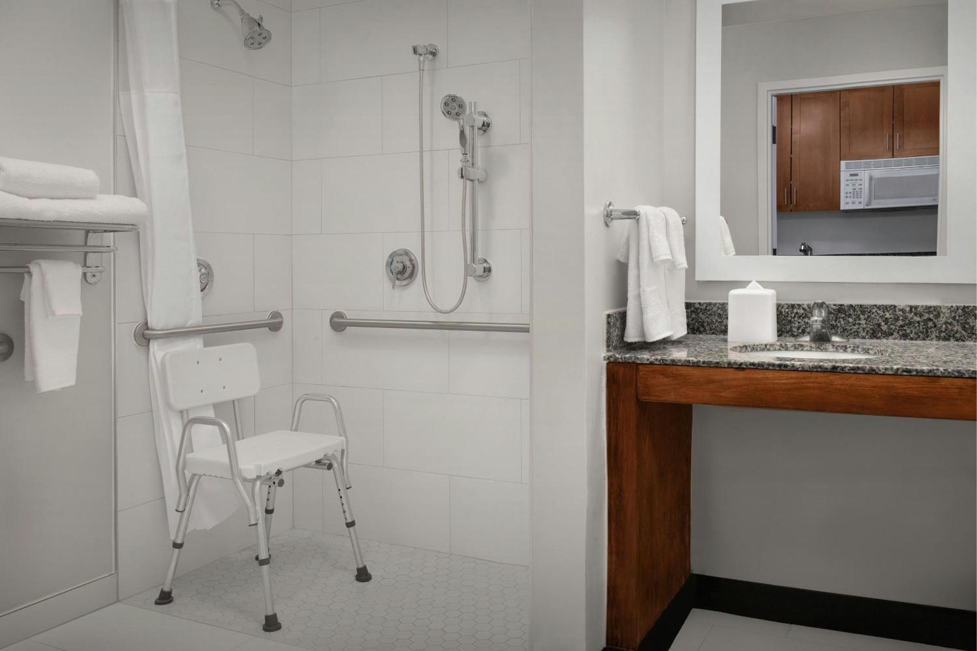 Towneplace Suites Suffolk Chesapeake Экстерьер фото