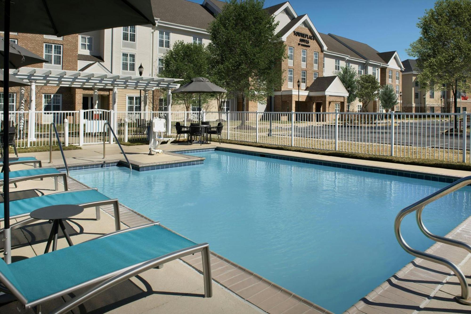 Towneplace Suites Suffolk Chesapeake Экстерьер фото